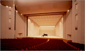 福岡サンパレス